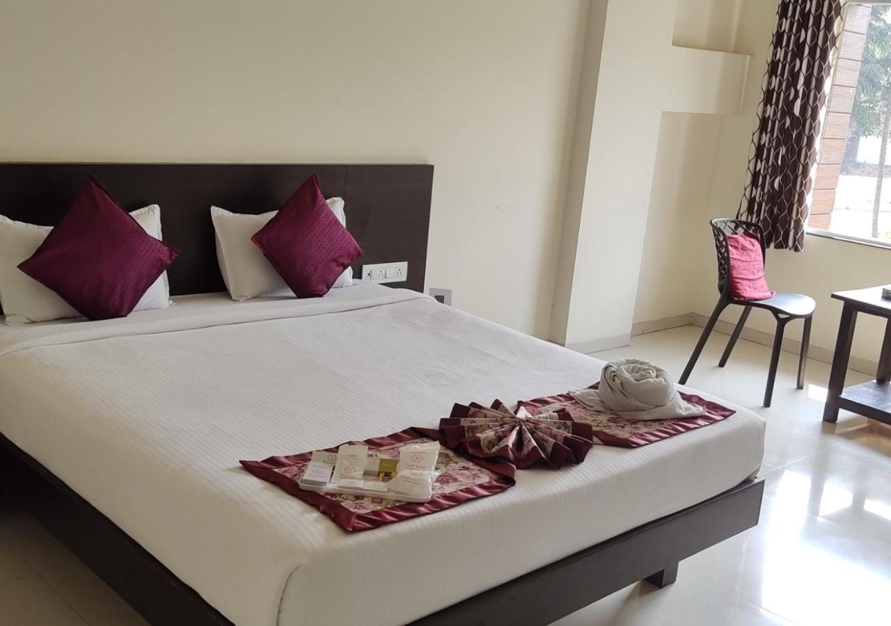 The Hotel Relax Kankavli Kankavali Экстерьер фото