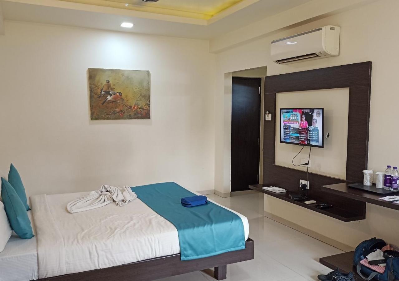 The Hotel Relax Kankavli Kankavali Экстерьер фото