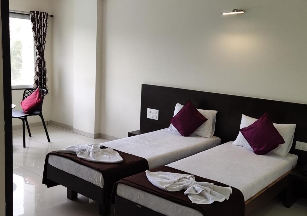 The Hotel Relax Kankavli Kankavali Экстерьер фото